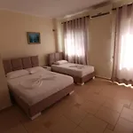 Отель Rixhi Саранда