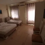 Отель Rixhi Саранда