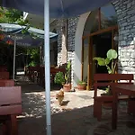 Rixhi Отель