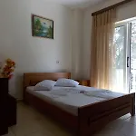 Отель Rixhi 3*