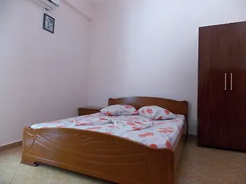 Rixhi Hotel 3*