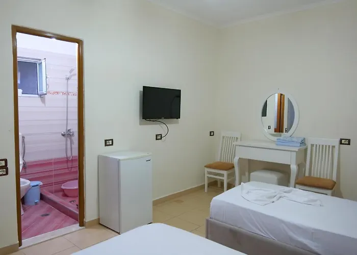 Rixhi 3* Sarandë