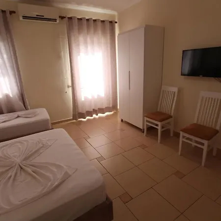 Rixhi 3*
