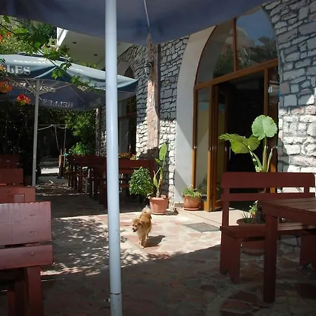 Rixhi Hotel