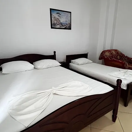 Hotel Rixhi 3*
