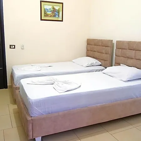 Rixhi Hotel Sarandë