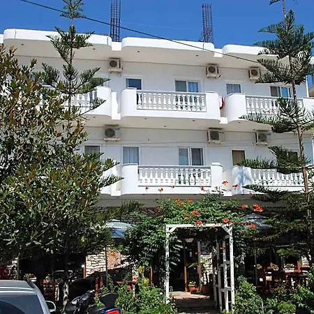 Rixhi Hotel 3*