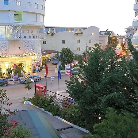 Hotel Rixhi 3*