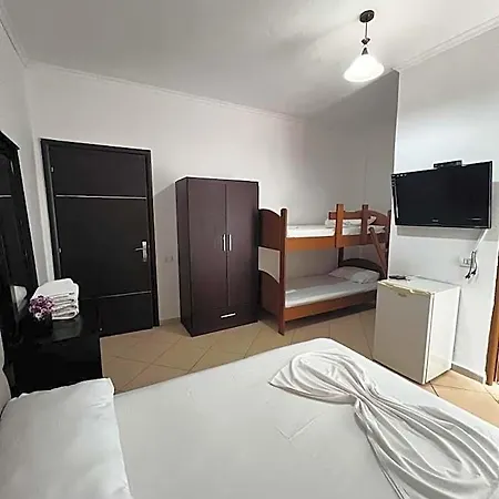 Rixhi Hotel Sarandë
