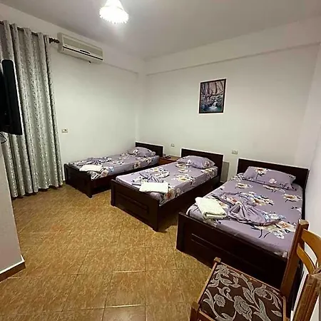 Rixhi Hotel Sarandë
