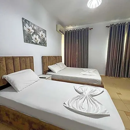 Rixhi Hotel 3*