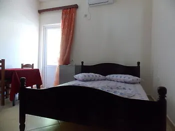 Rixhi 3*