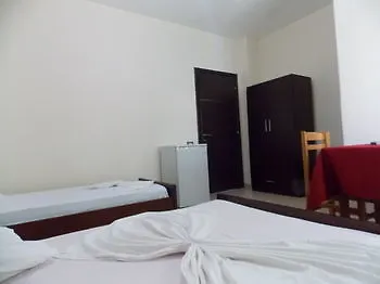 Rixhi 3*